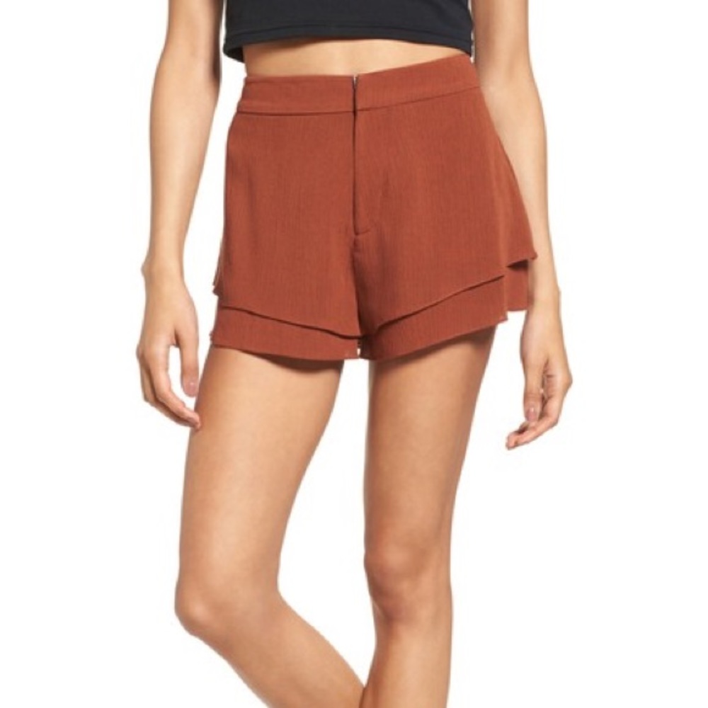 Leith ruffle shorts